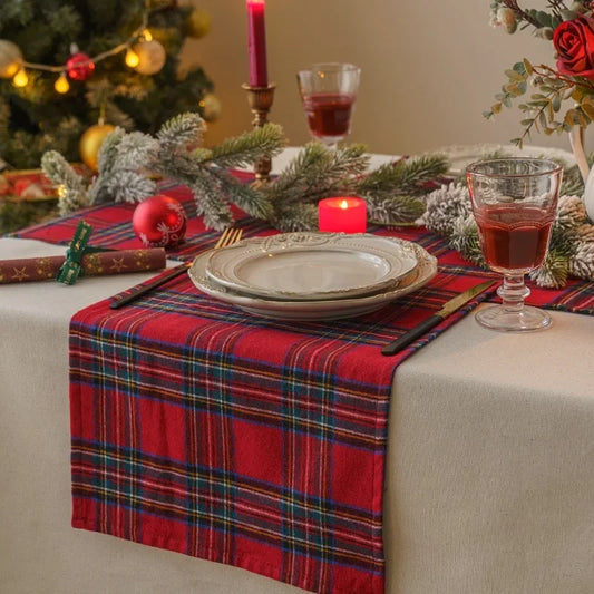 1PC Christmas Scottish Tartan Plaid Cloth Napkins 40x40cm Classsic Red Green Plaid Dinner Napkins For 2024 Xmas Table Decor